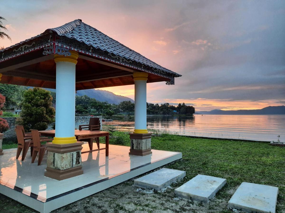Juma Cottages トゥクトゥク エクステリア 写真