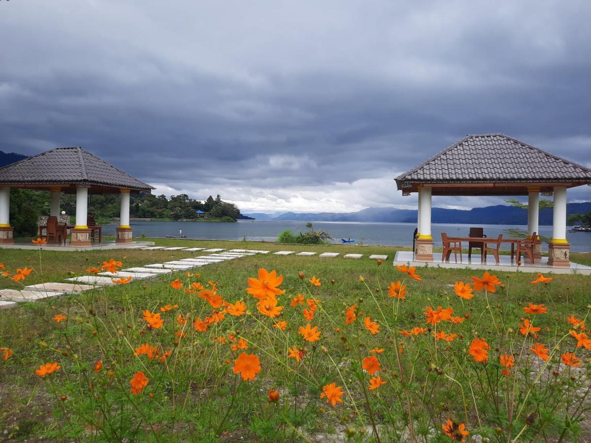 Juma Cottages トゥクトゥク エクステリア 写真