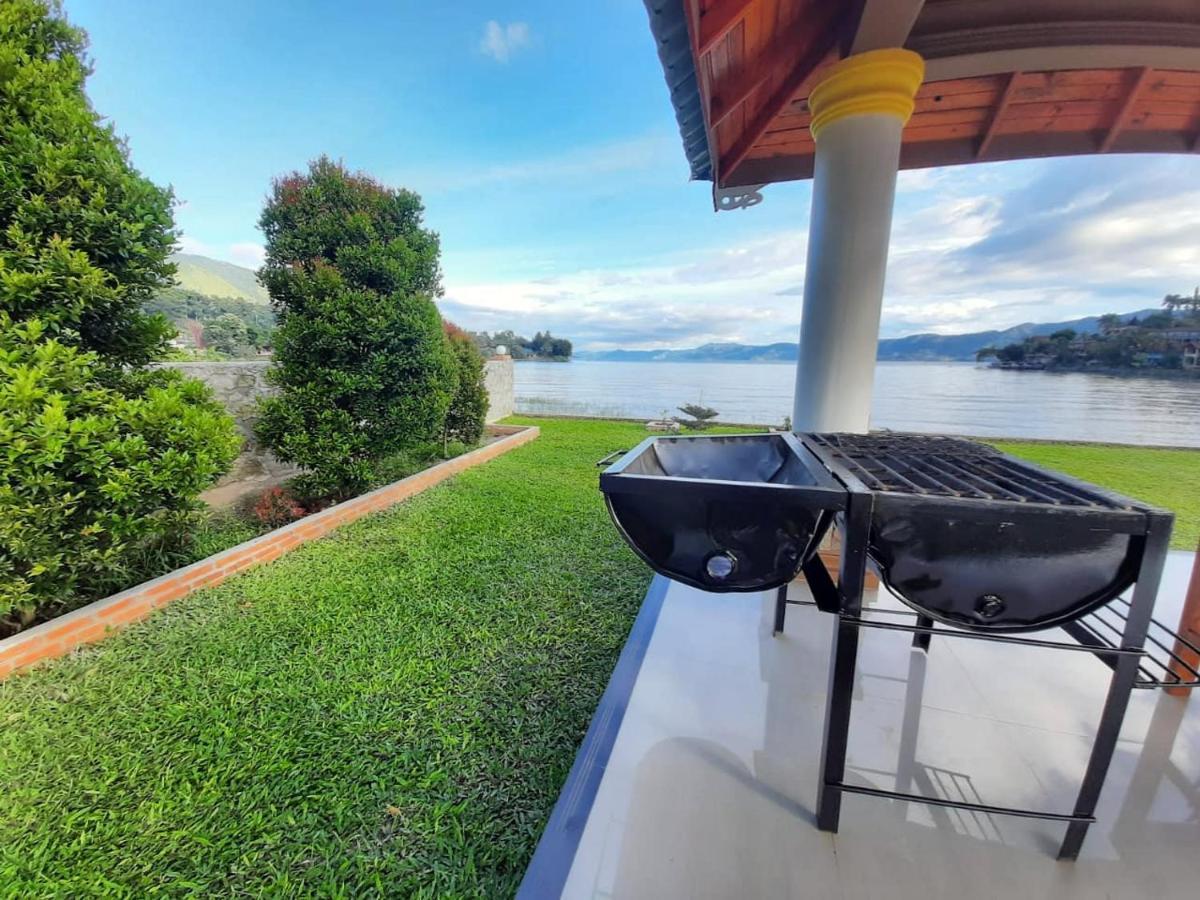 Juma Cottages トゥクトゥク エクステリア 写真