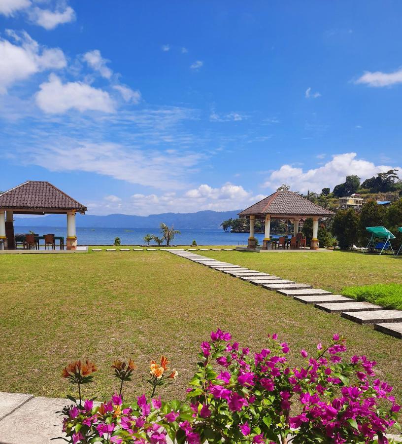 Juma Cottages トゥクトゥク エクステリア 写真