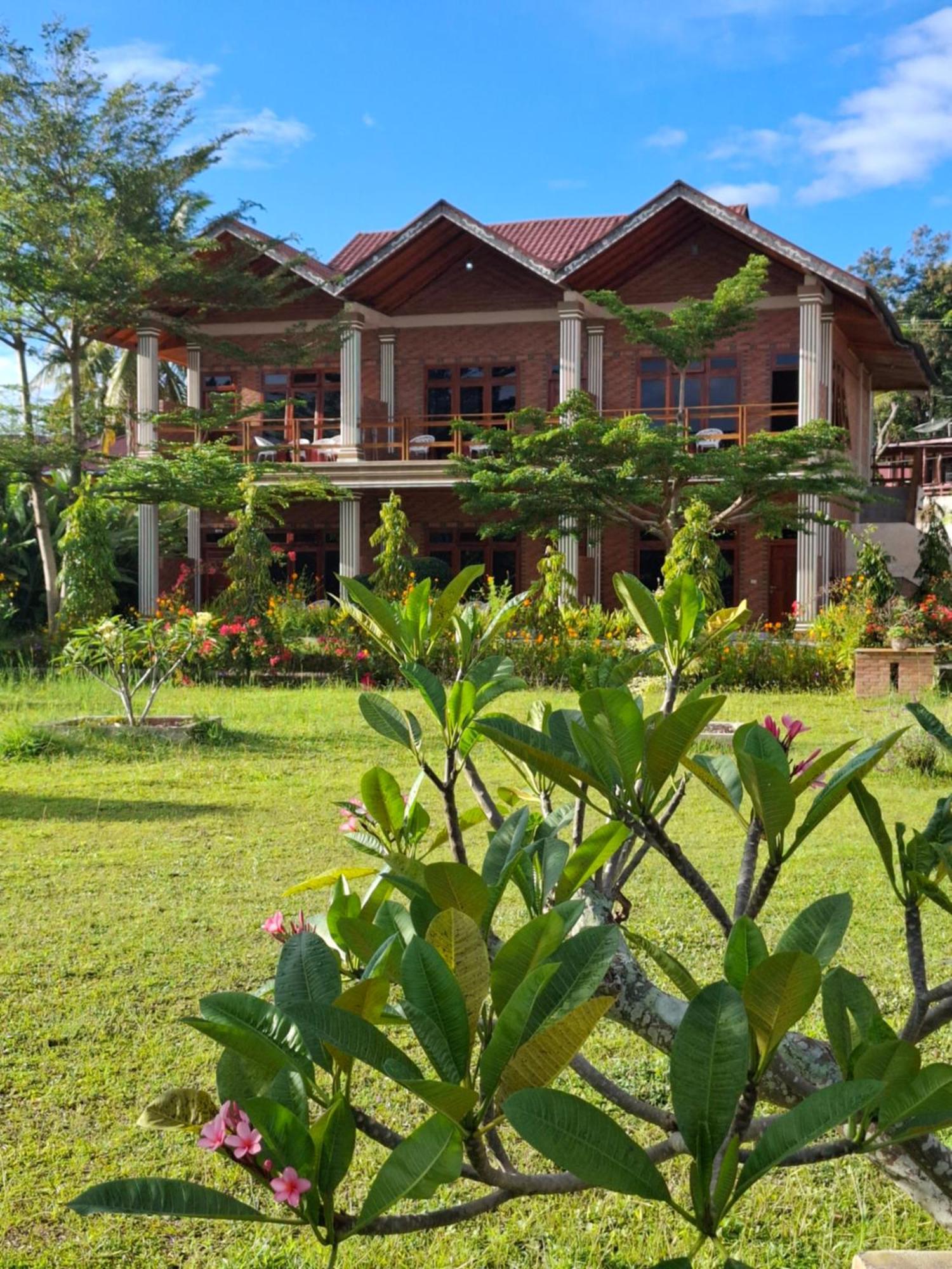 Juma Cottages トゥクトゥク エクステリア 写真