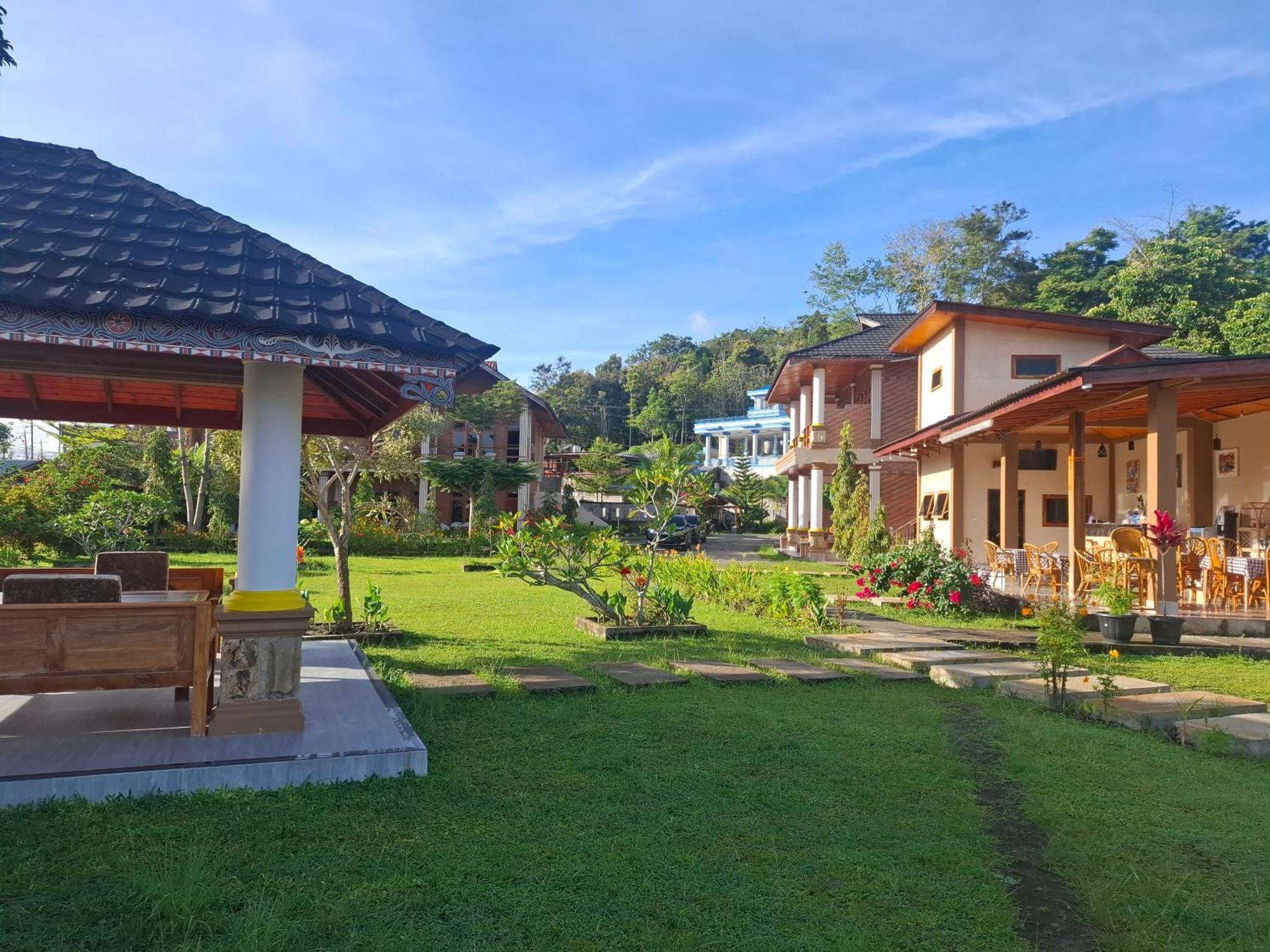 Juma Cottages トゥクトゥク エクステリア 写真
